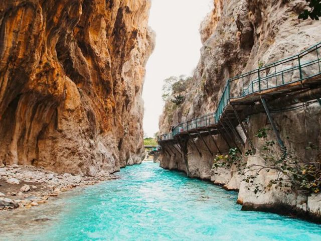 KONYA ÇIKIŞLI PREMİUM EGE TURU ( 1 GECE 2 GÜN )
