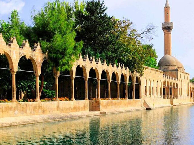 KONYA ÇIKIŞLI ŞANLIURFA - MARDİN TURU ( 1 GECE 2 GÜN )